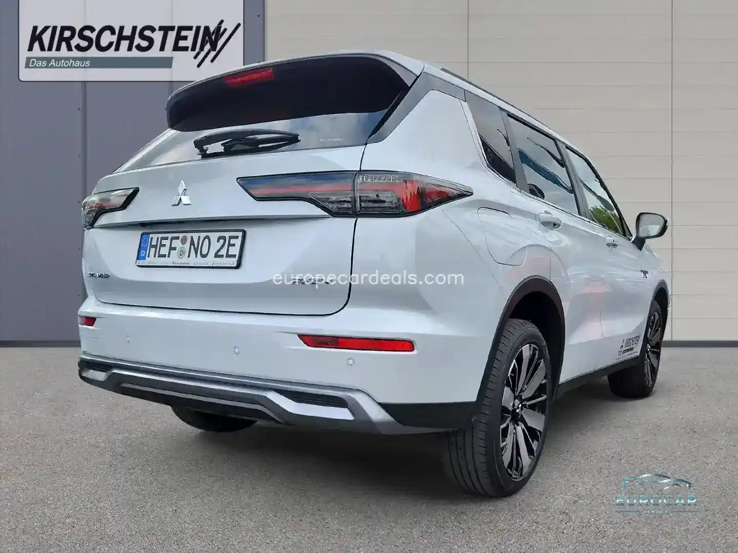 Mitsubishi Plug-in Hybrid Outlander