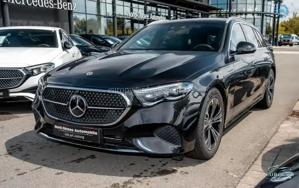 Mercedes-Benz E 220