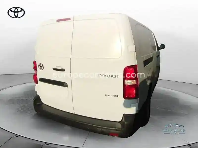 Toyota Proace (Verso)