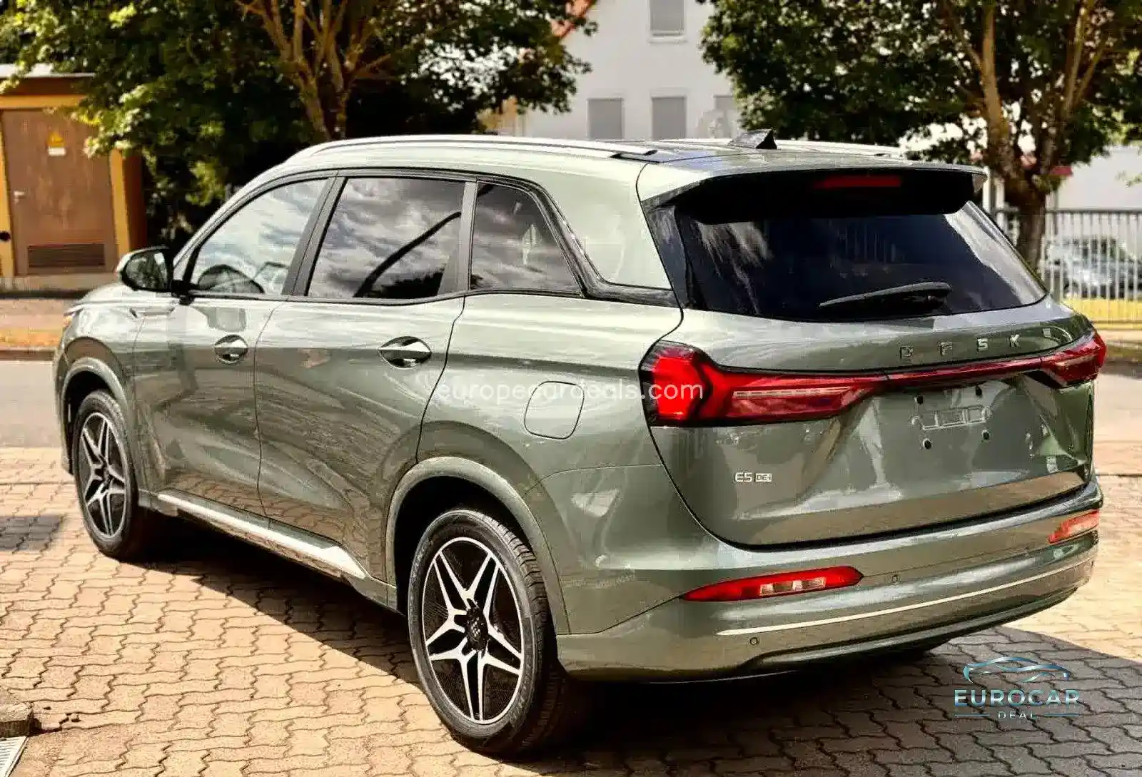 DFSK Fengon E5