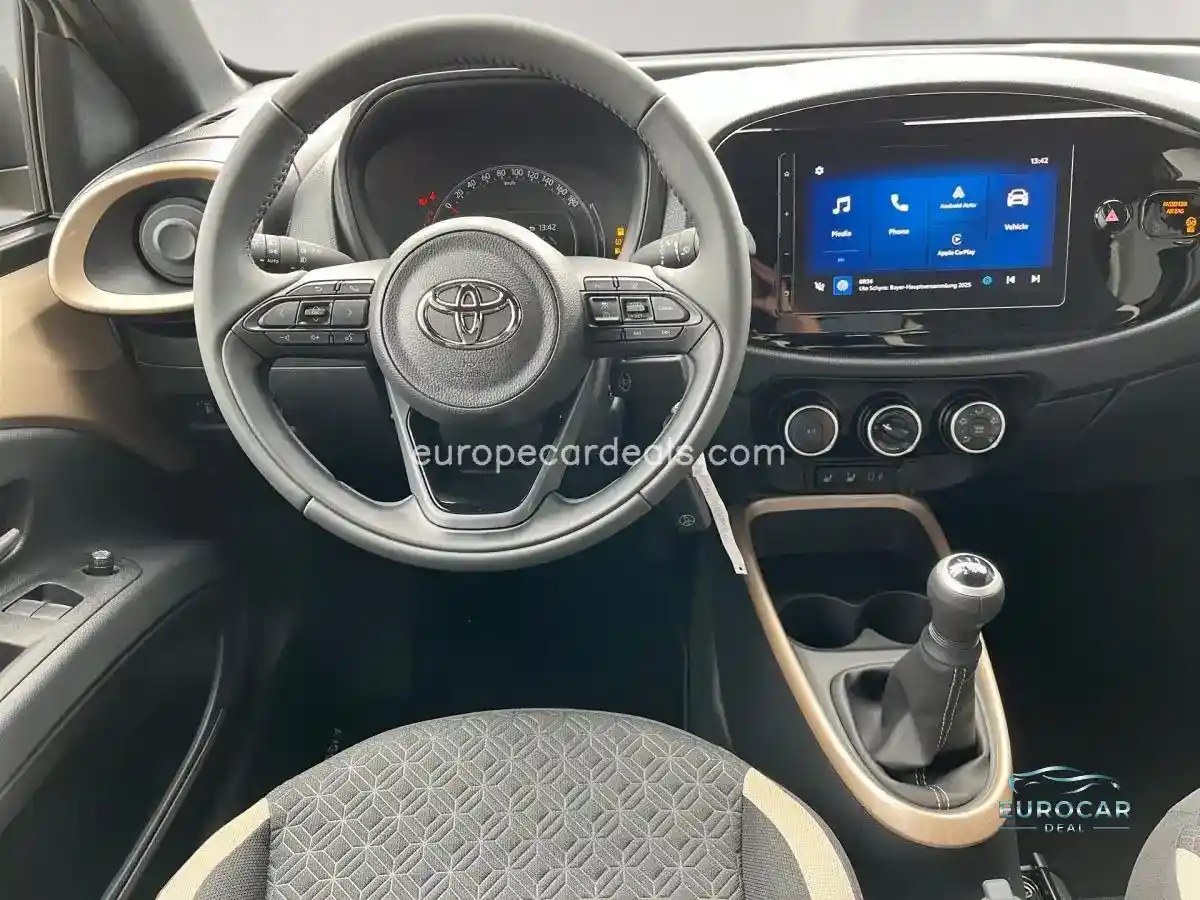Toyota Aygo (X)
