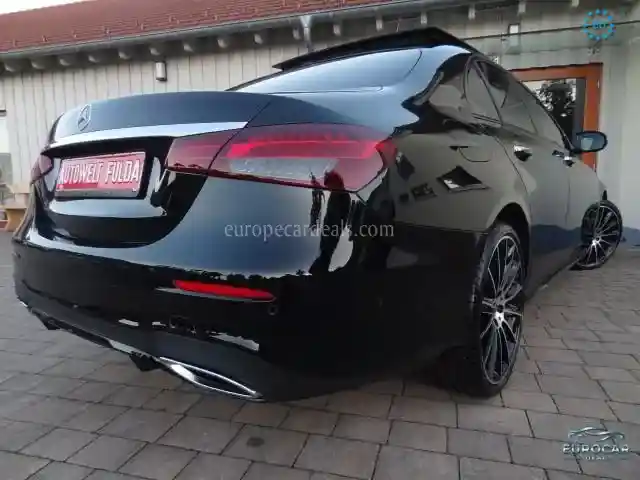 Mercedes-Benz E 400