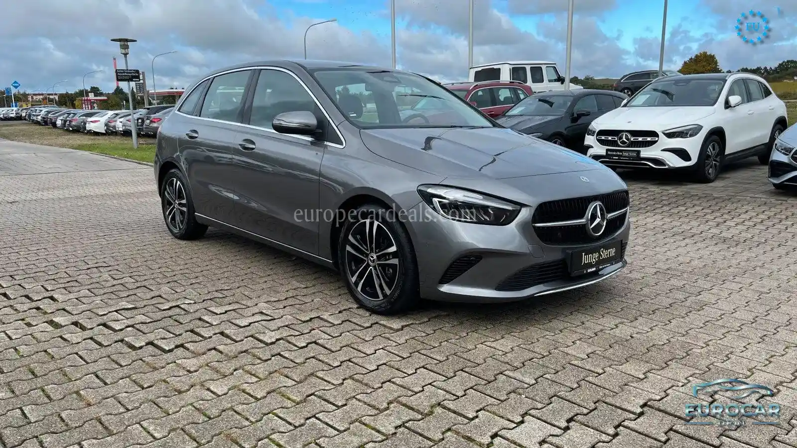 Mercedes-Benz B 180