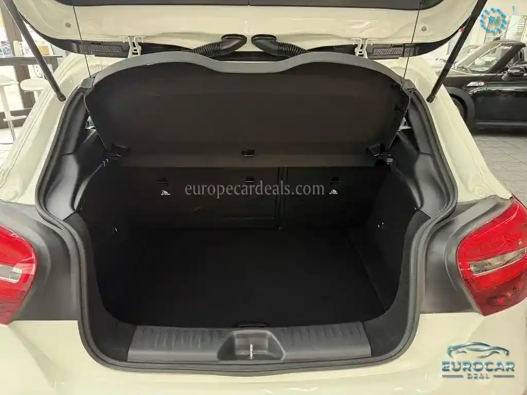 Mercedes-Benz A 160