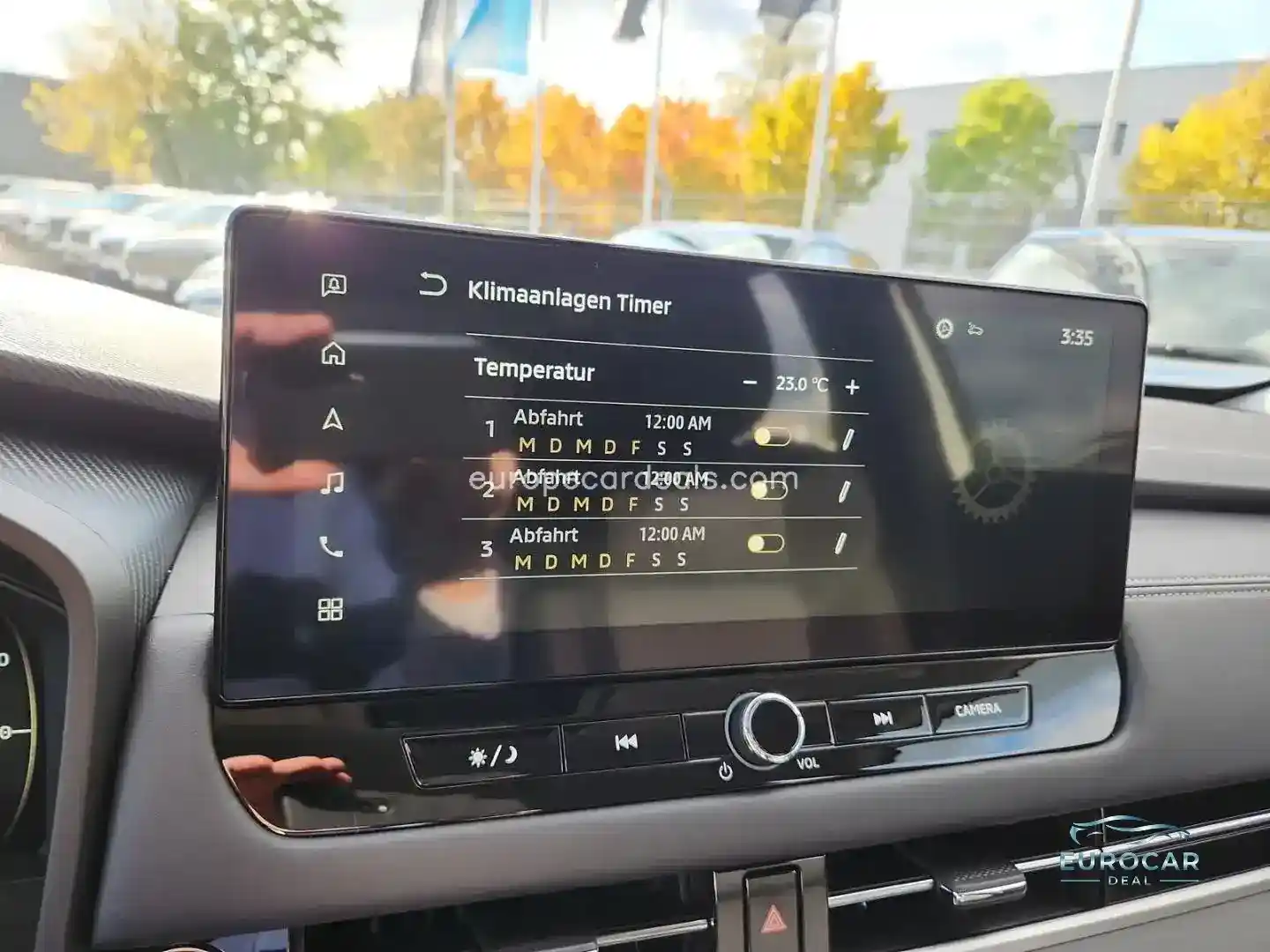 Mitsubishi Plug-in Hybrid Outlander