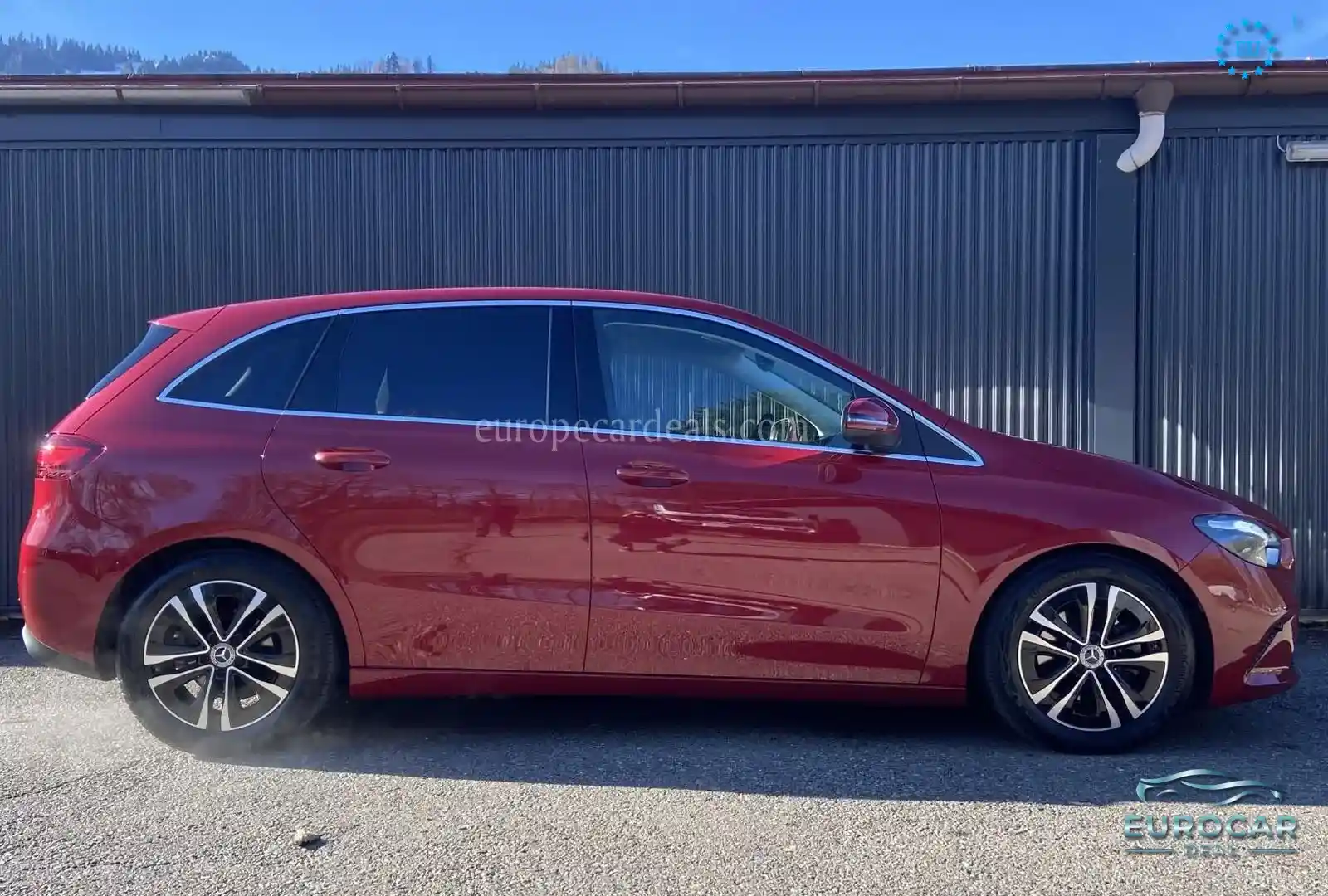 Mercedes-Benz B 200