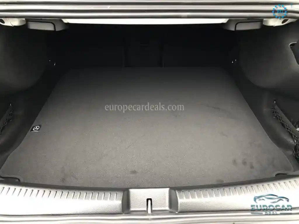 Mercedes-Benz CLA 220