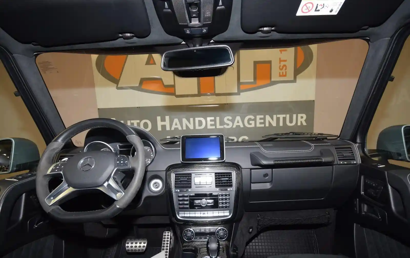 Mercedes-Benz G 500