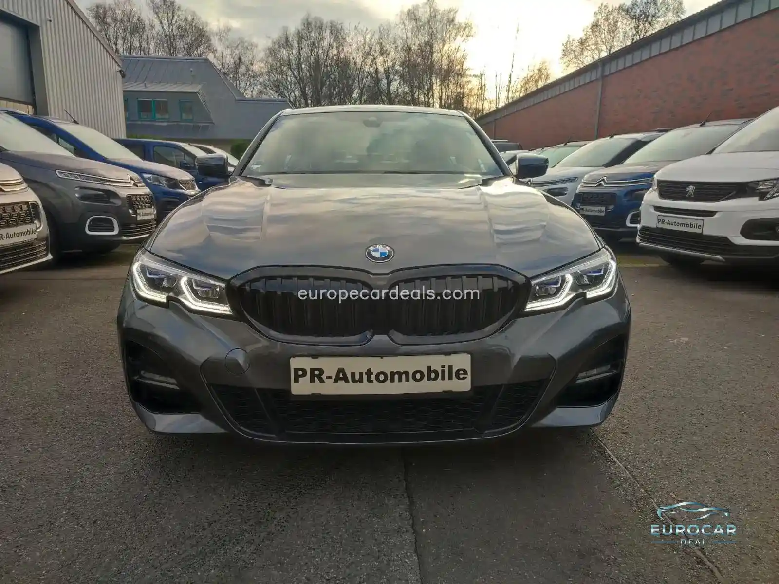 BMW 320