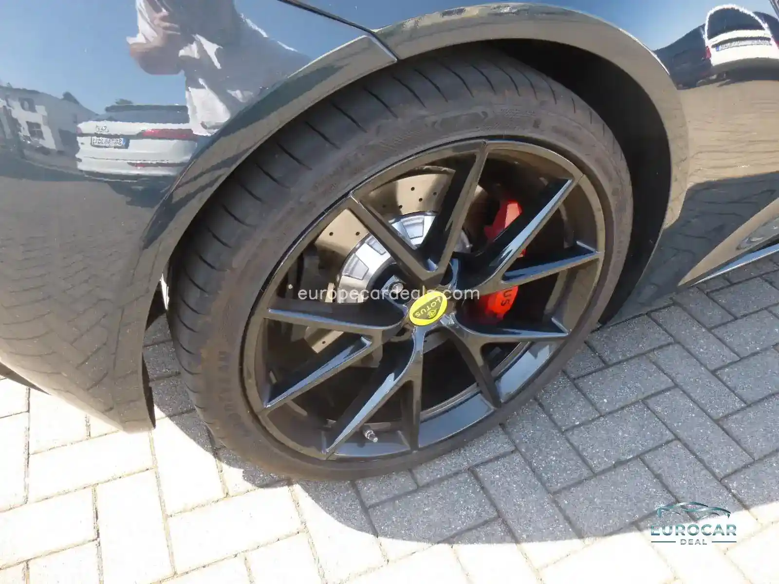 Lotus Emira