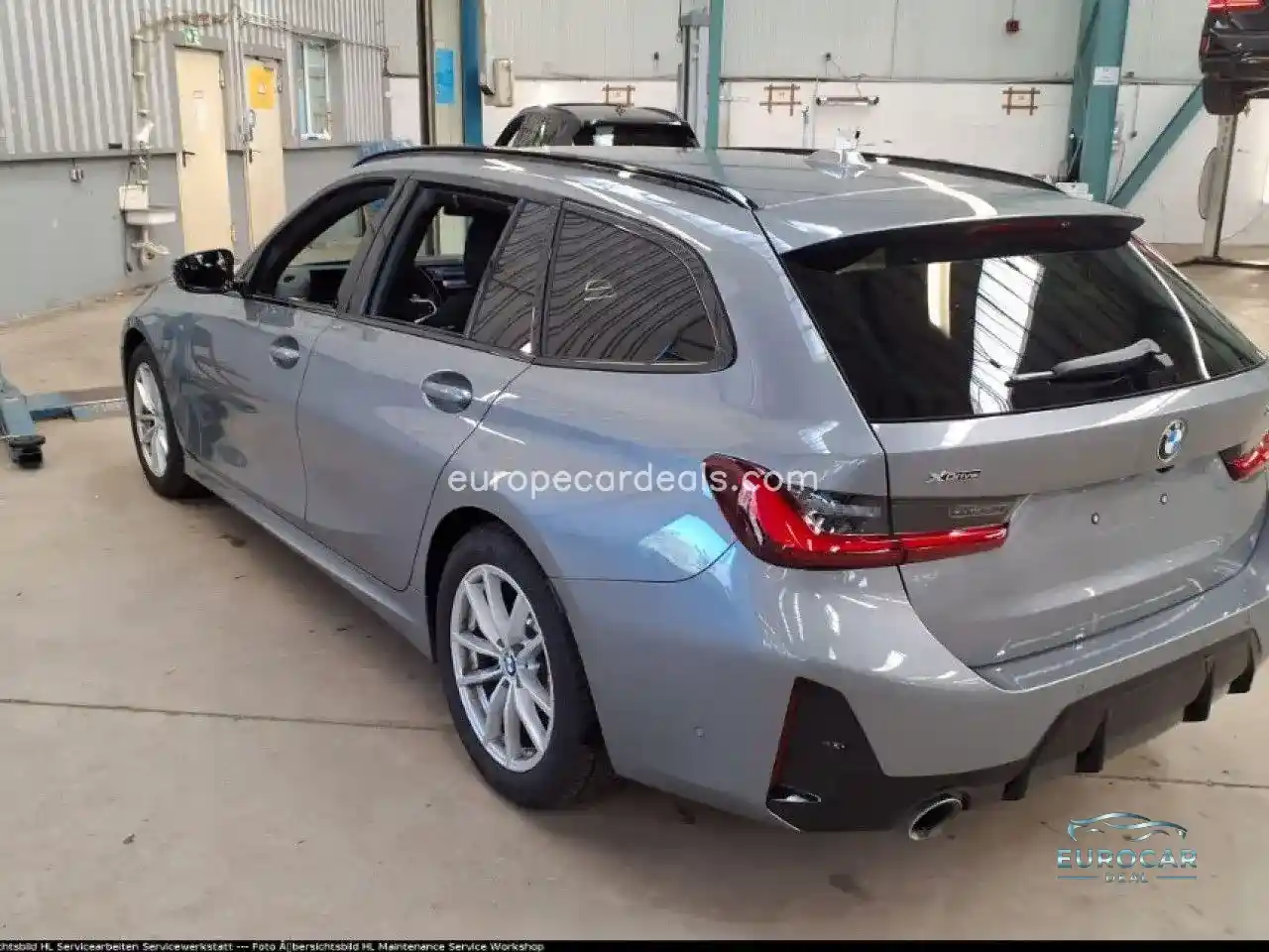 BMW 330
