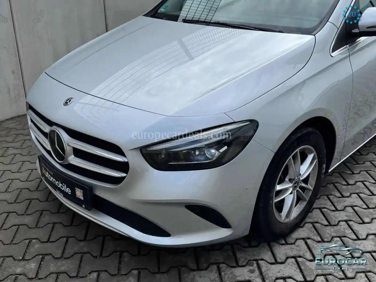 Mercedes-Benz B 200