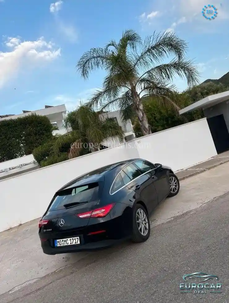 Mercedes-Benz CLA 180