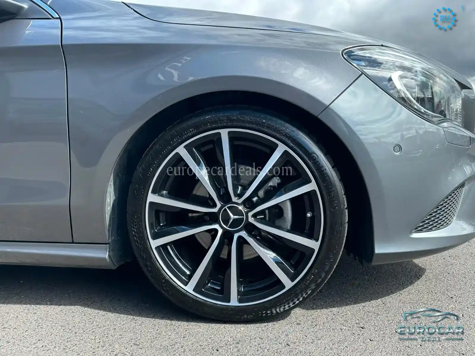 Mercedes-Benz CLA 180