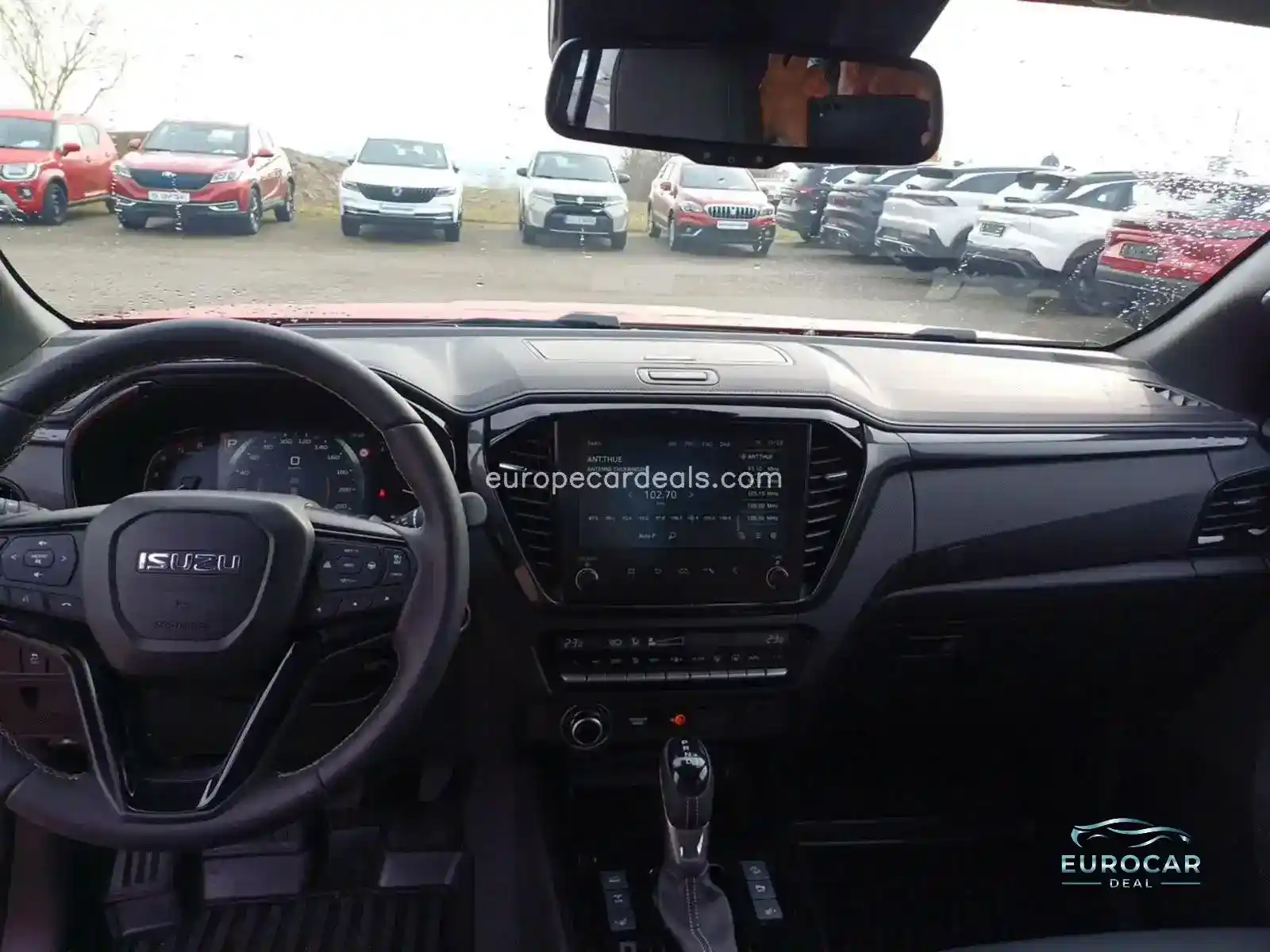 Double Cab V-Cross A/T MJ 24 Rollo/Bügel