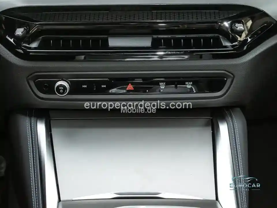 BMW 230