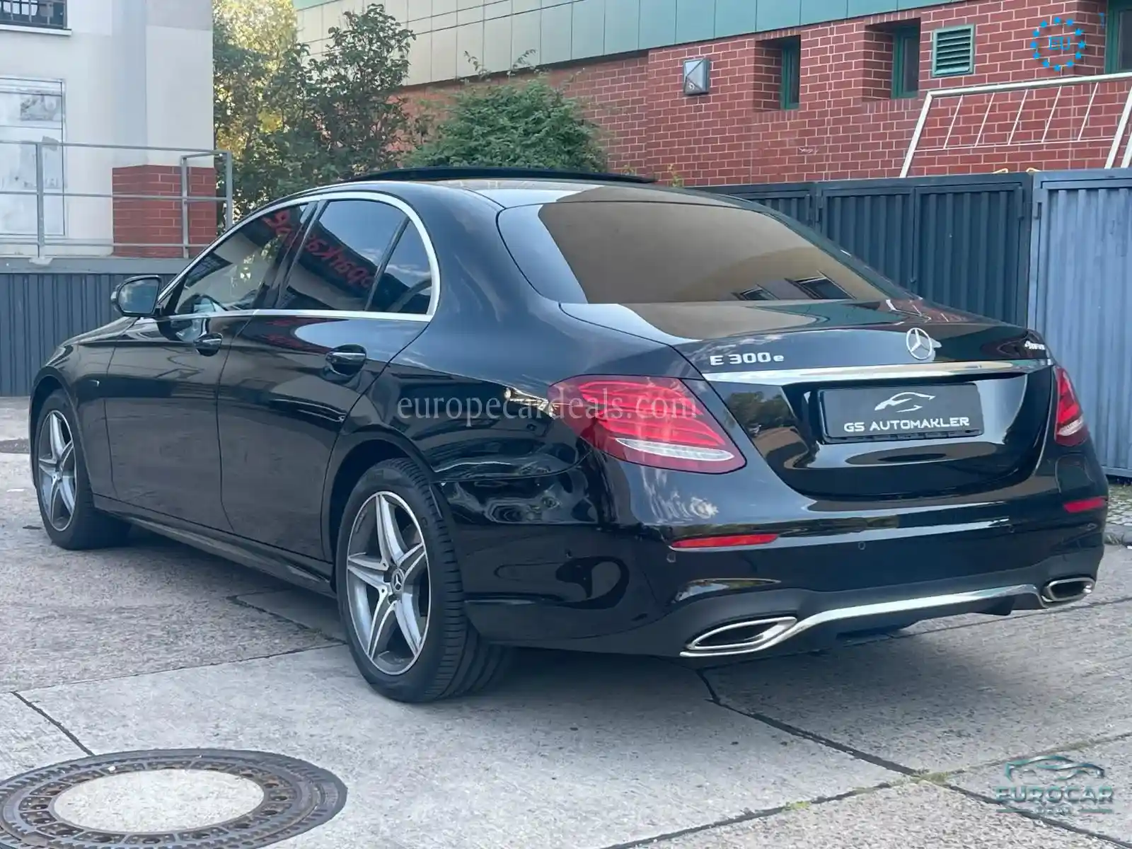 Mercedes-Benz E 300