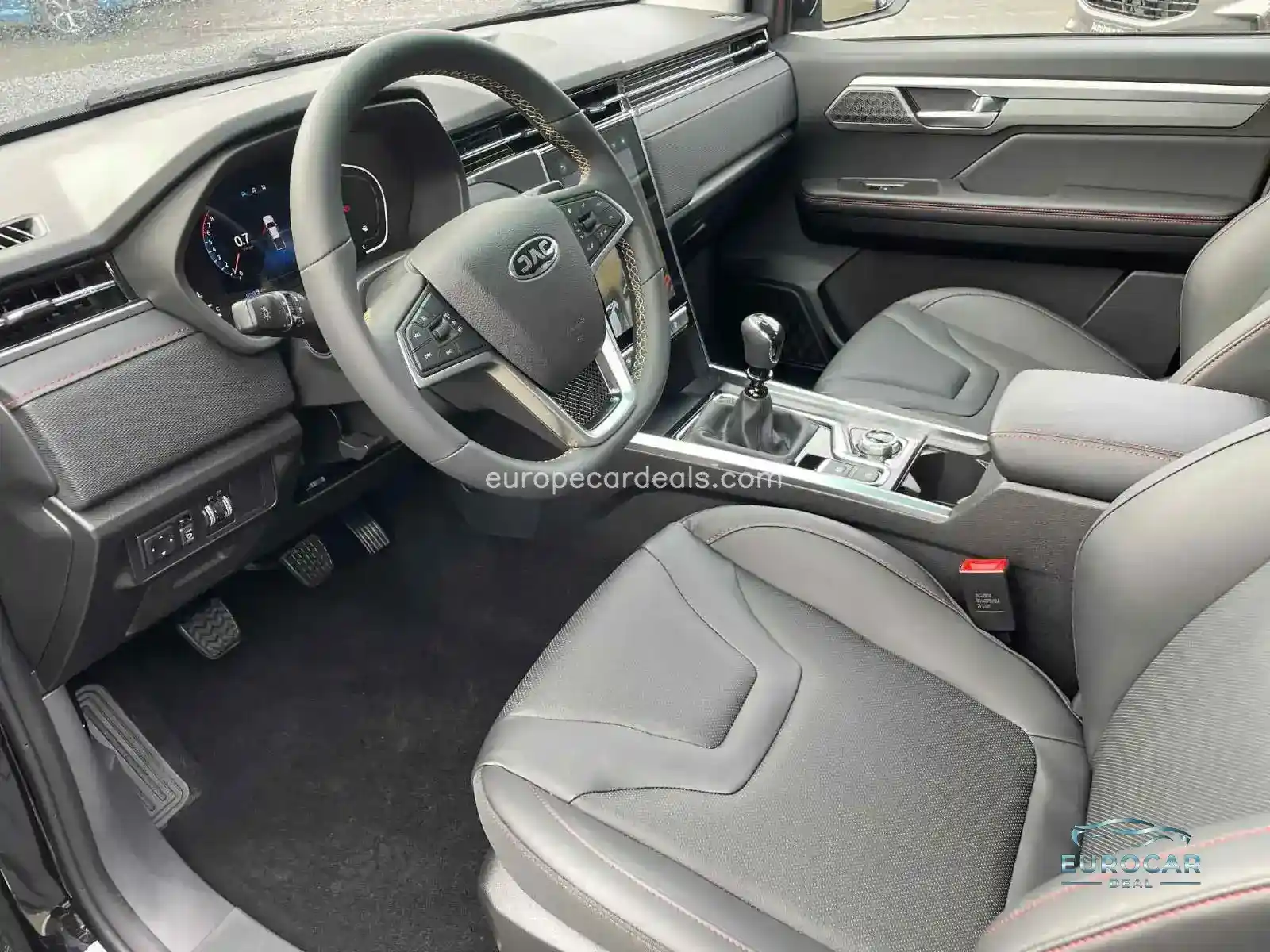 JAC 8 Pro
