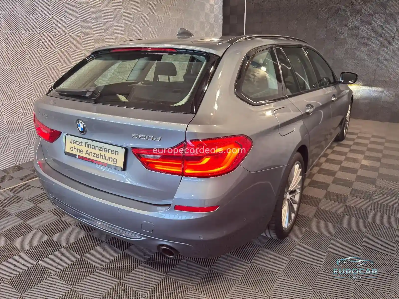 BMW 520