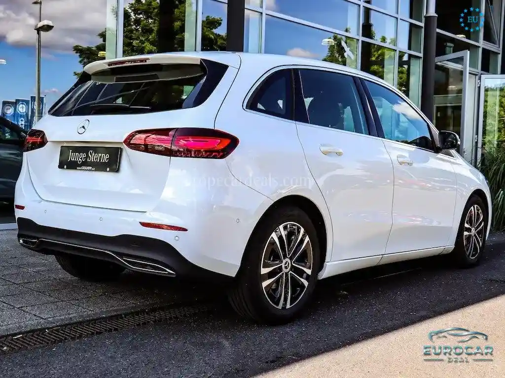 Mercedes-Benz B 200