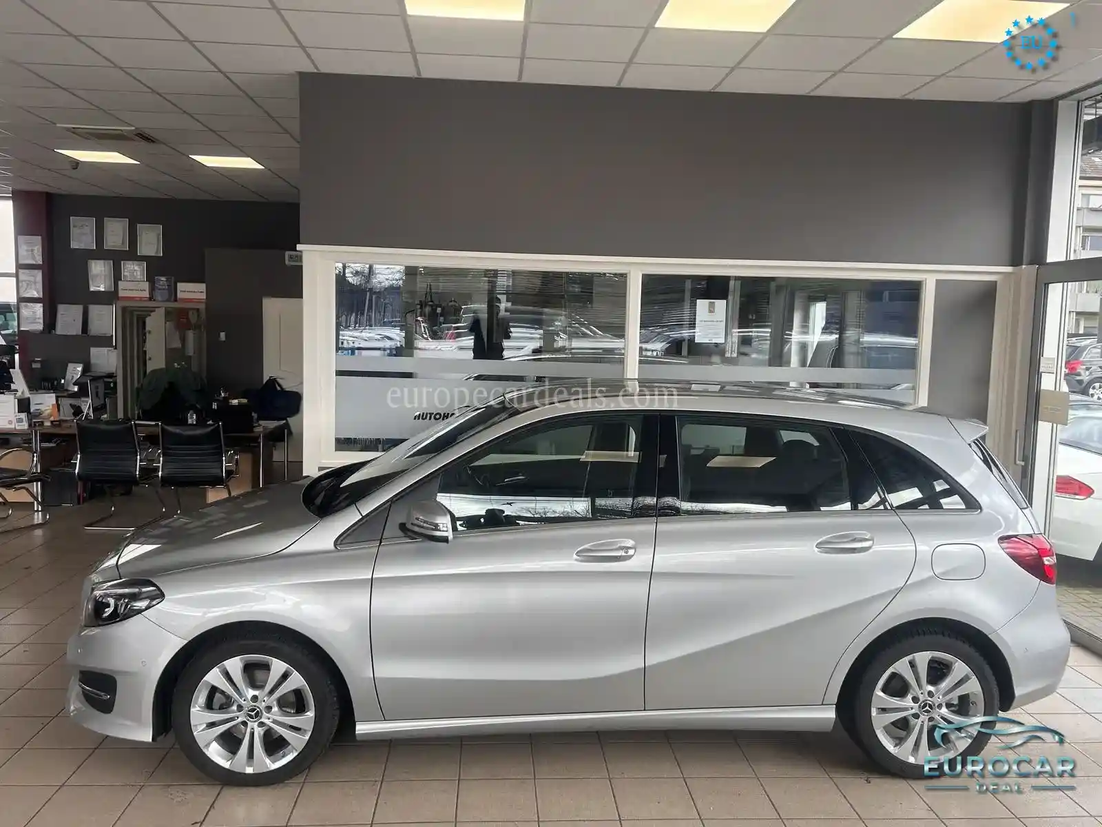 Mercedes-Benz B 200