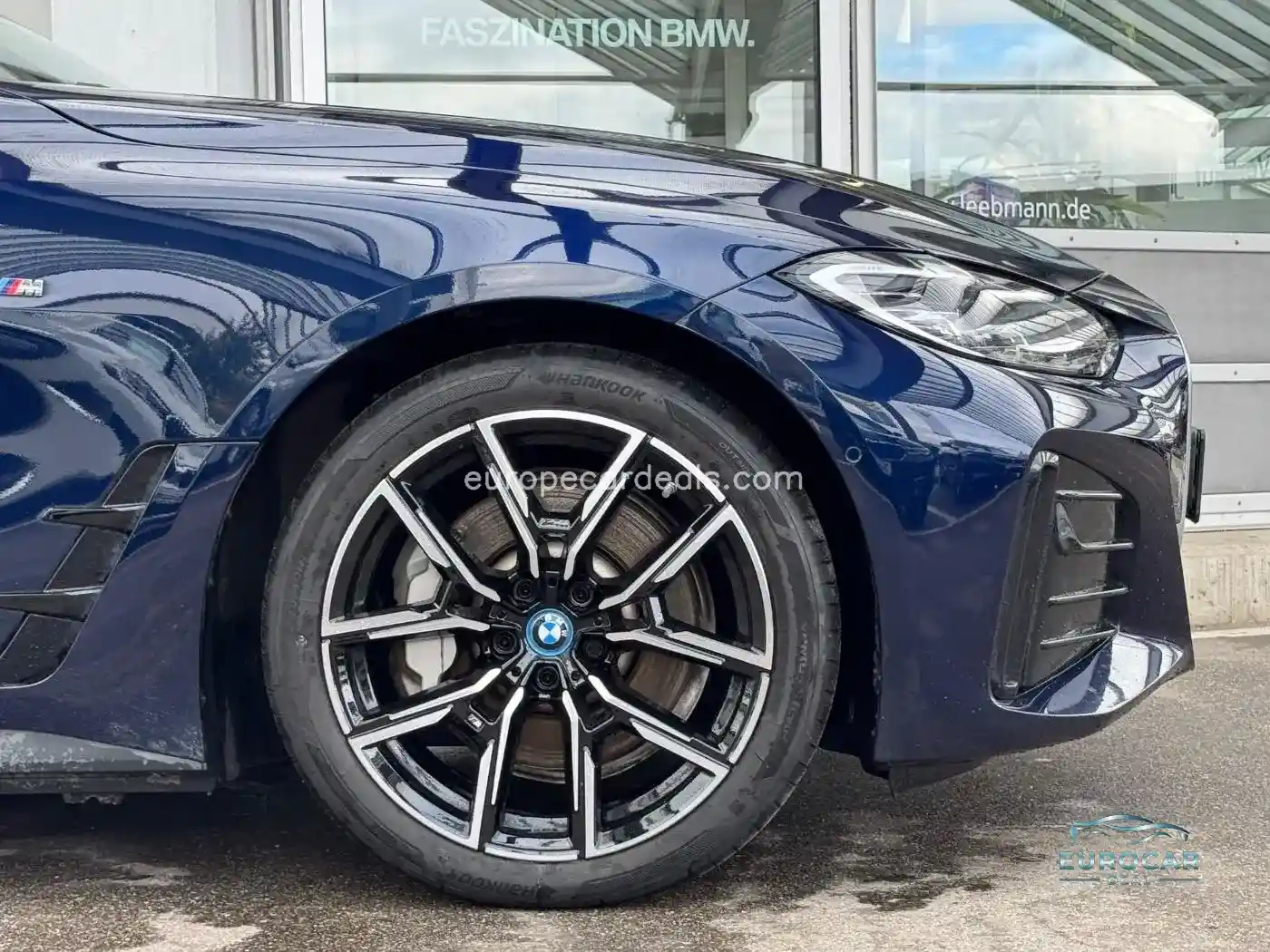 BMW i4