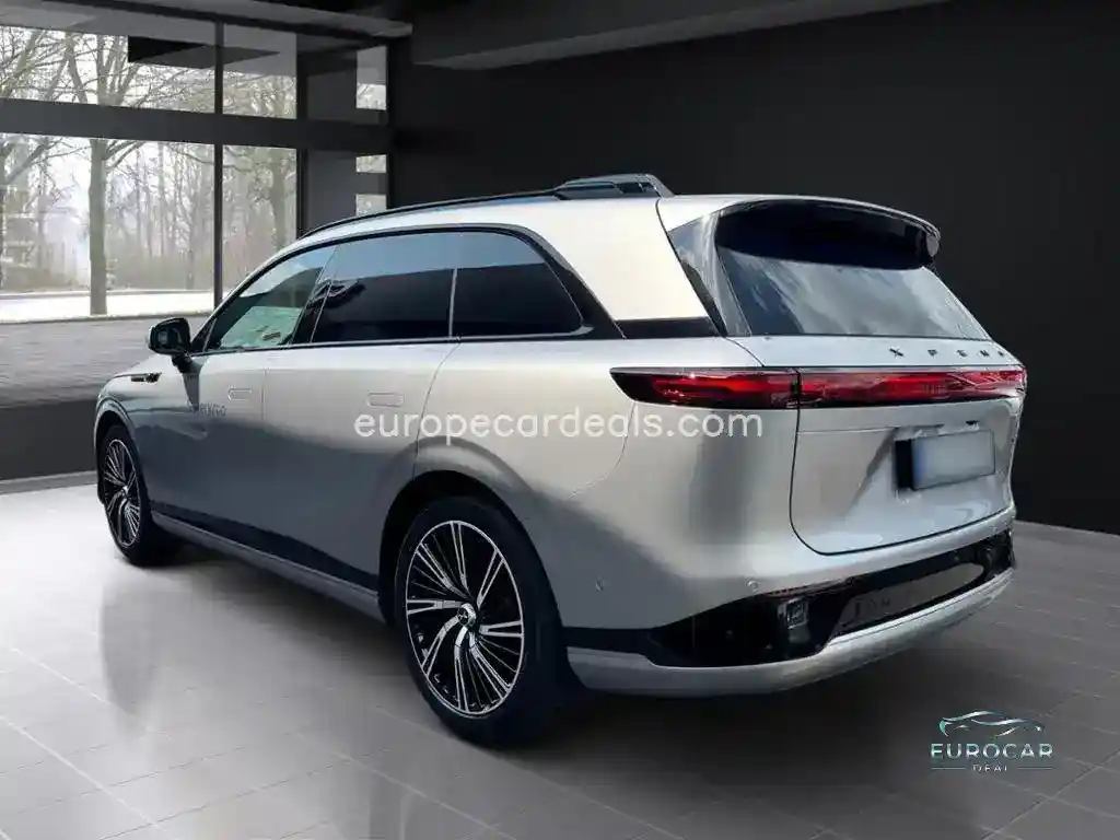 XPENG G9