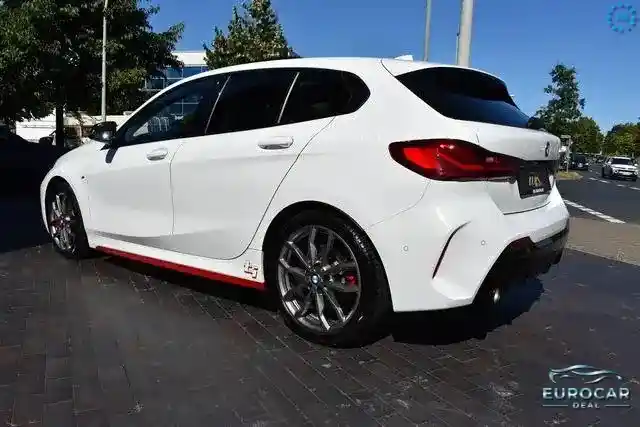 BMW 128