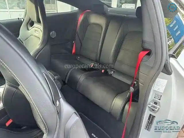 Mercedes-Benz C 63 AMG