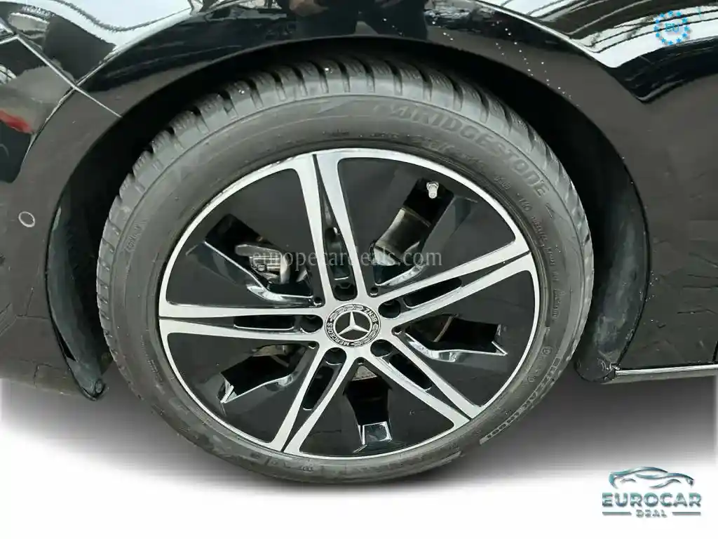 Mercedes-Benz A 220