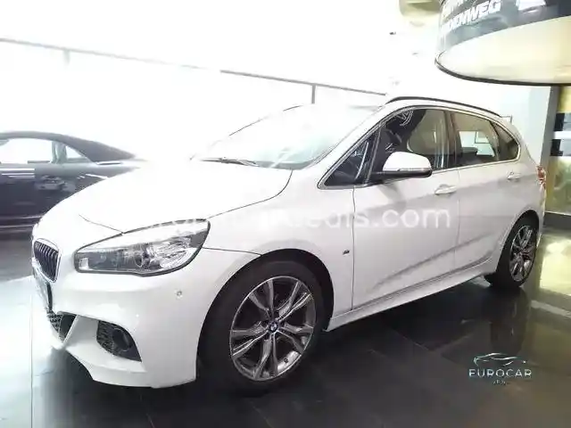BMW 218