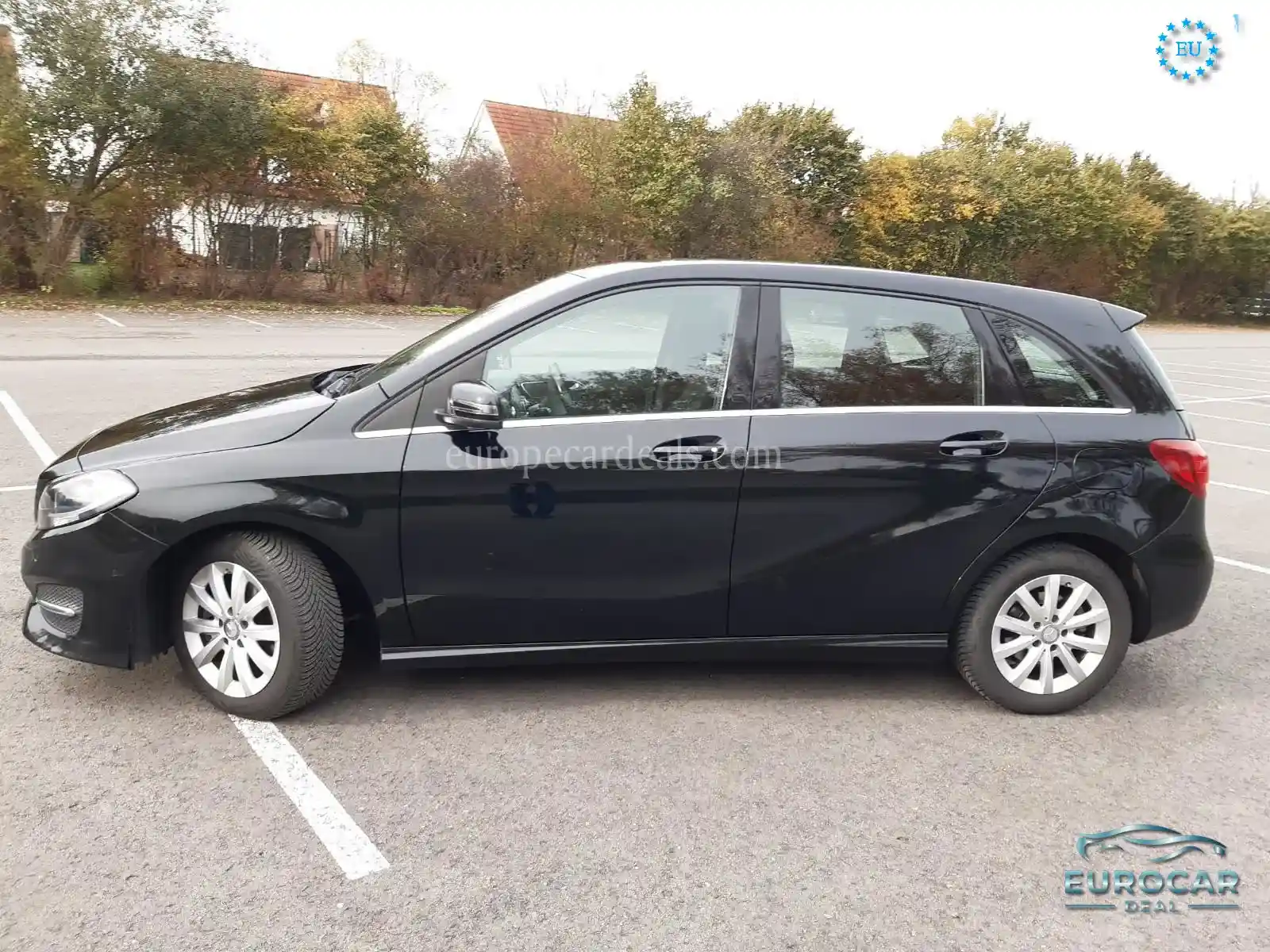 Mercedes-Benz B 180