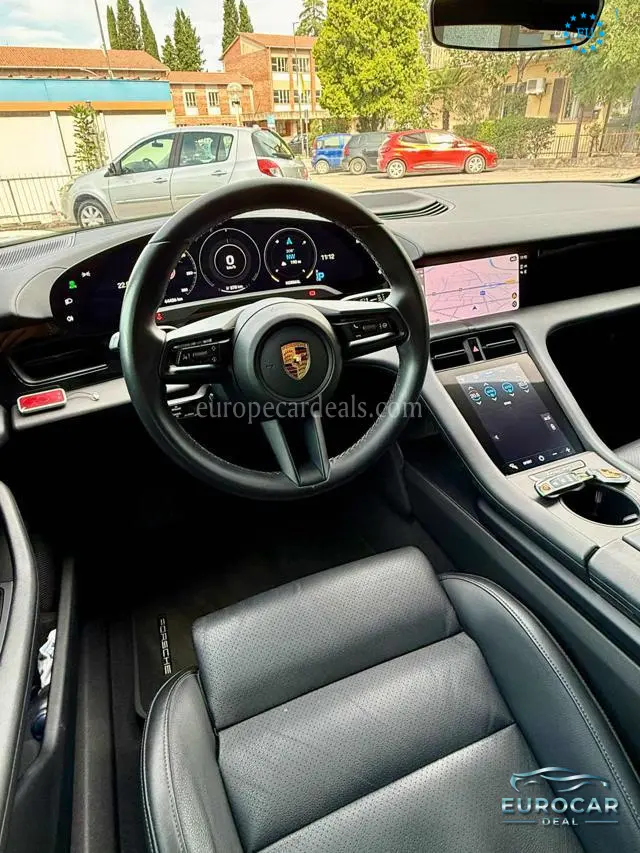 Porsche Taycan