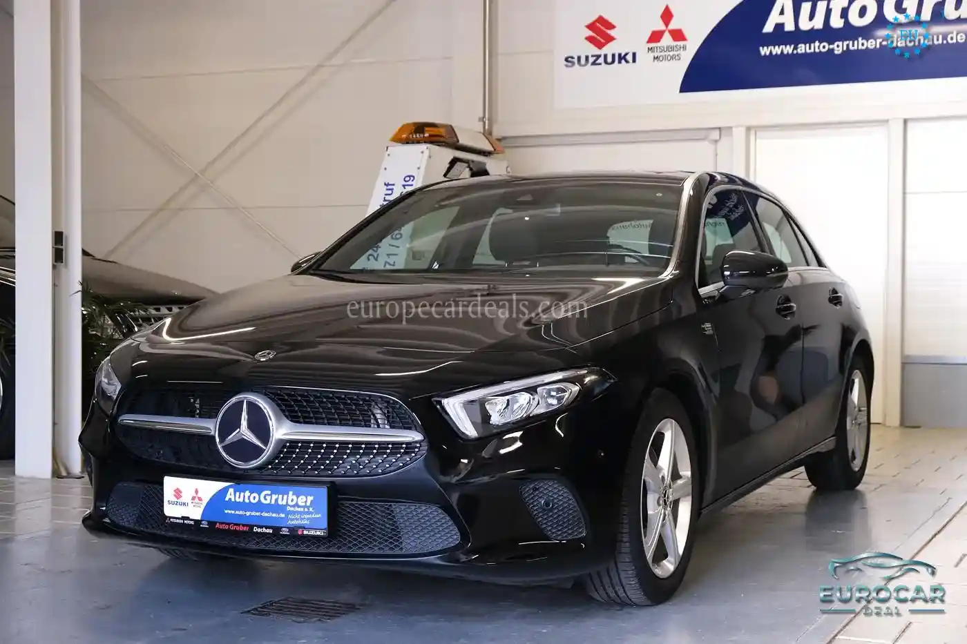 Mercedes-Benz A 220