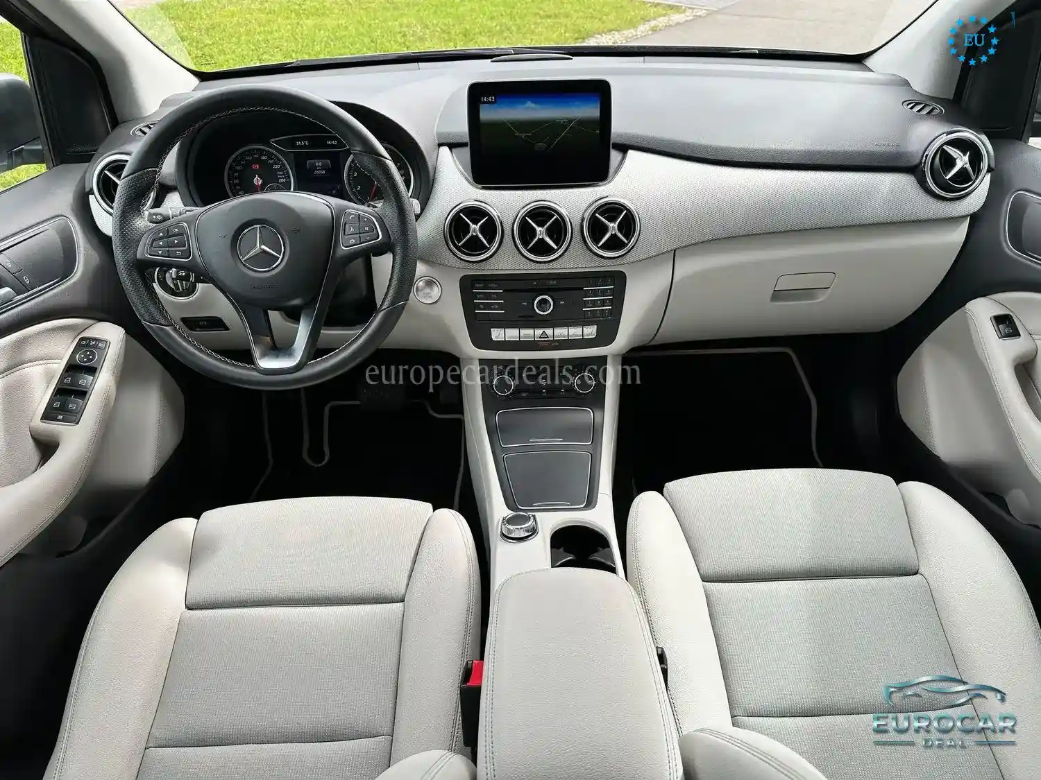 Mercedes-Benz B 220