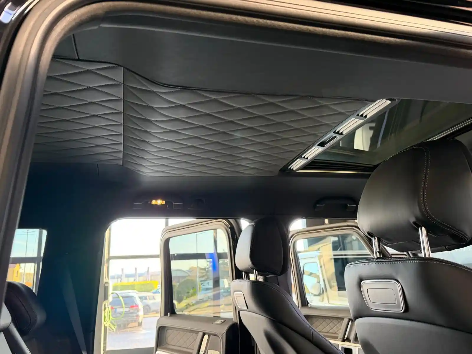 Mercedes-Benz G 500