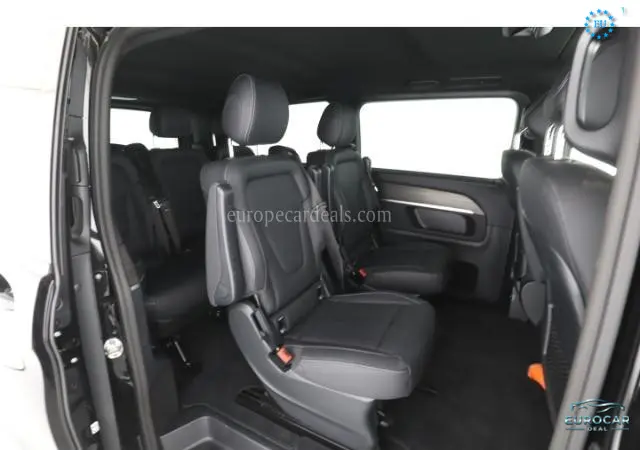 Mercedes-Benz V 220