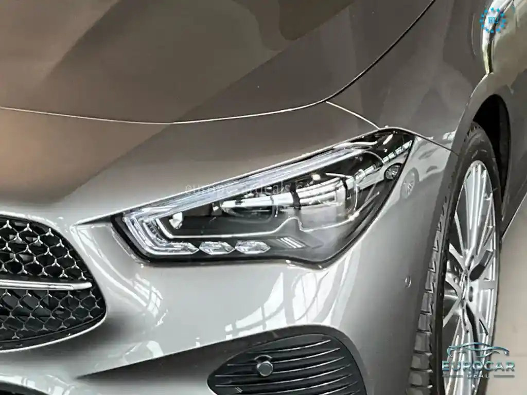 Mercedes-Benz CLA 180 Shooting Brake
