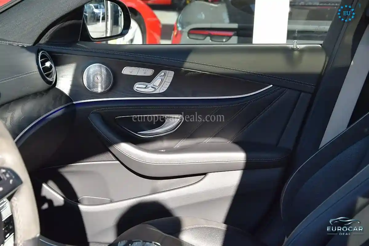 Mercedes-Benz E 63 AMG