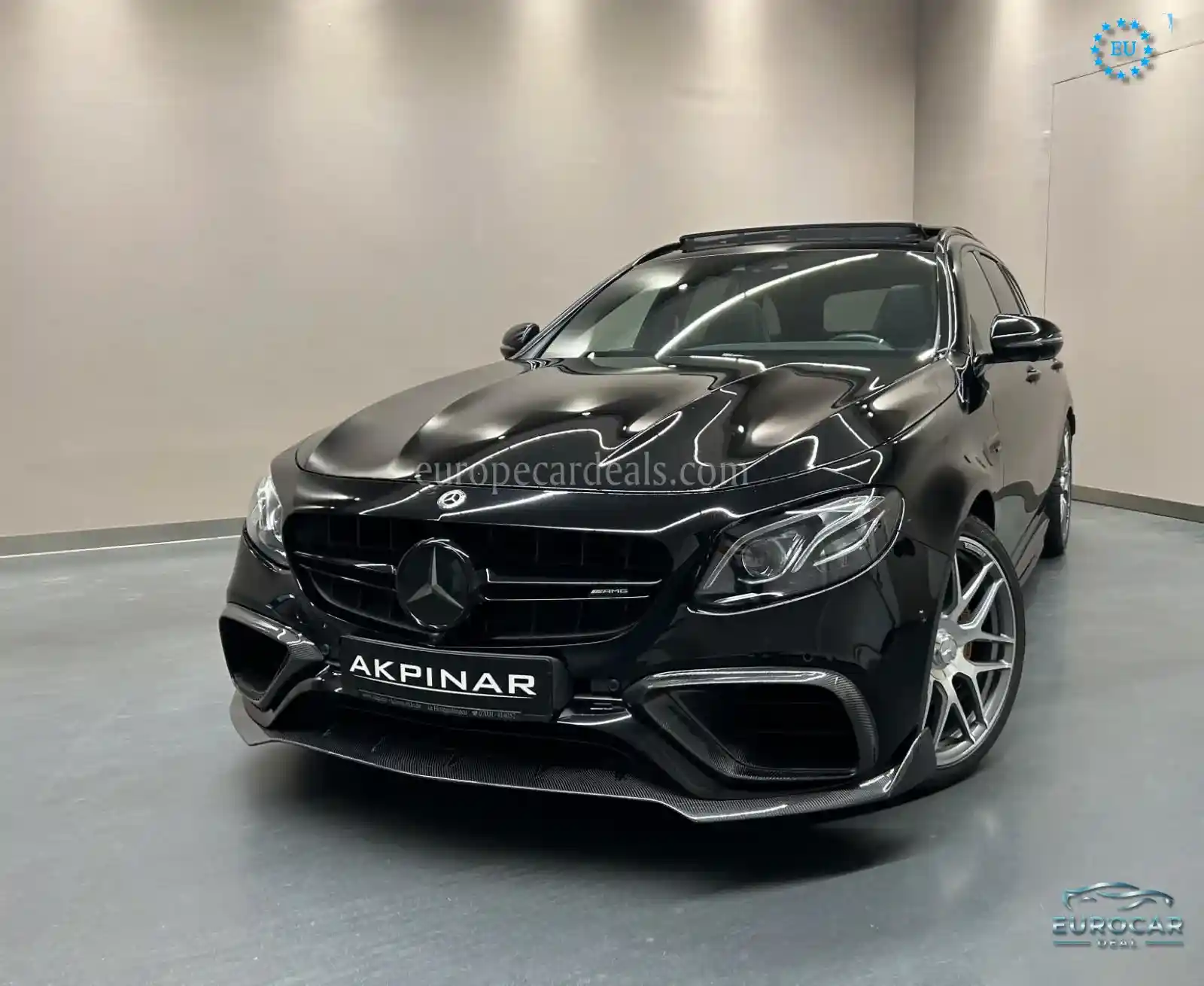 Mercedes-Benz E 63 AMG