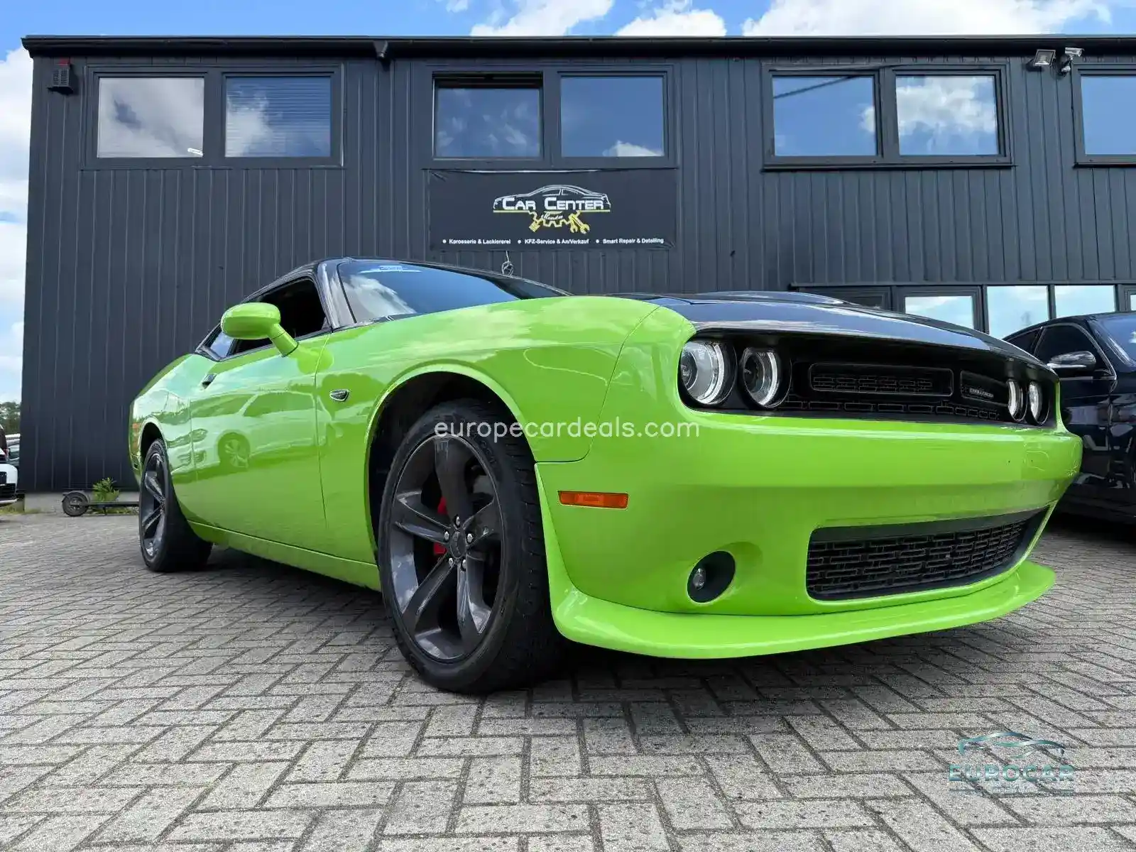 Dodge Challenger