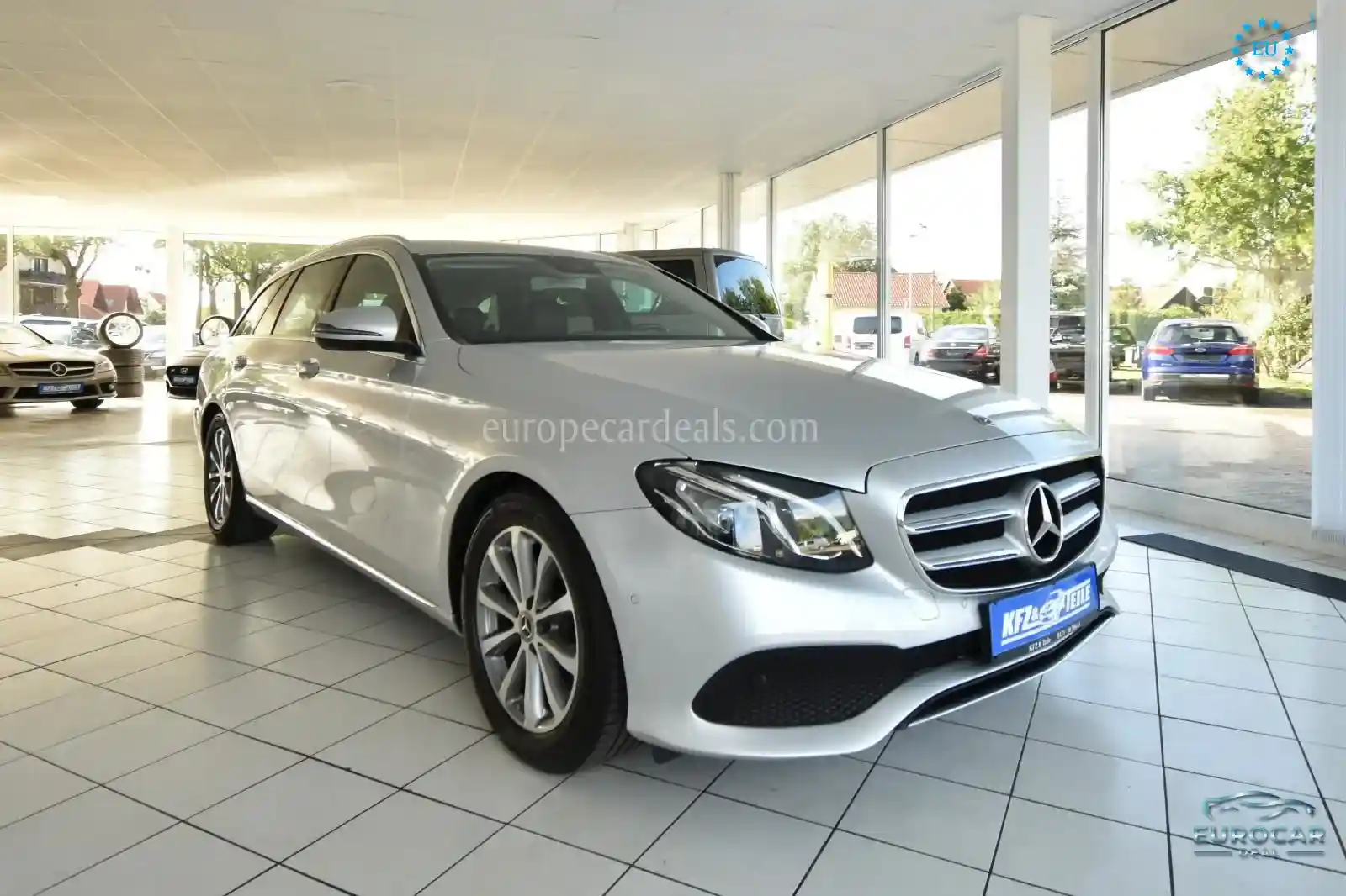 Mercedes-Benz E 220