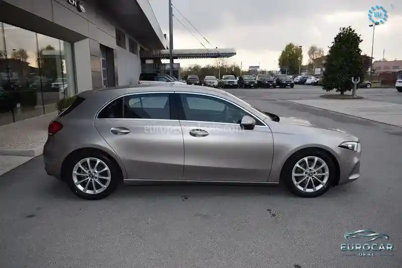 Mercedes-Benz A 200