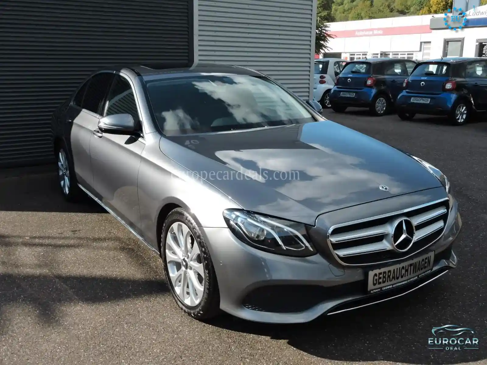 Mercedes-Benz E 220