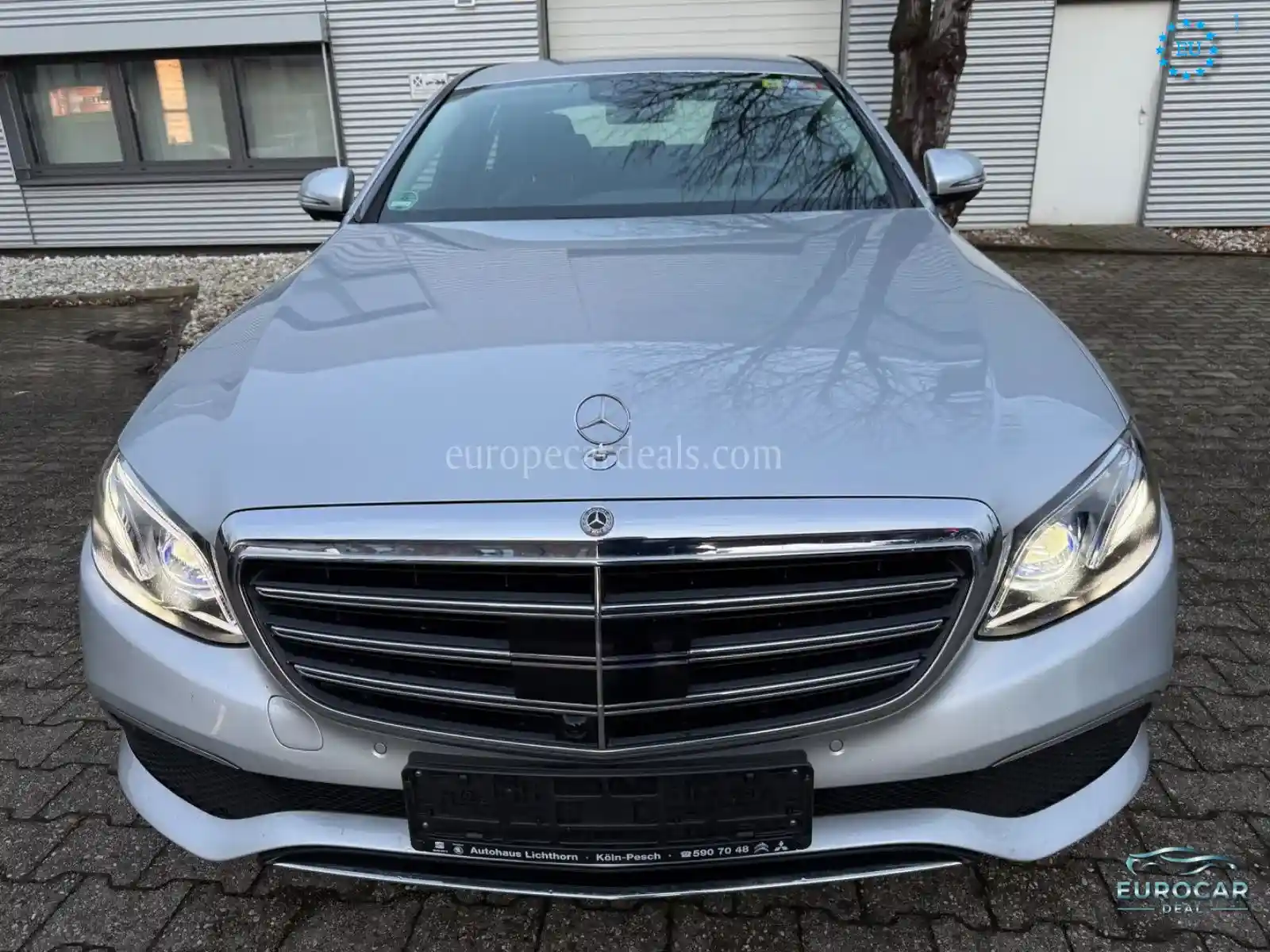 Mercedes-Benz E 300