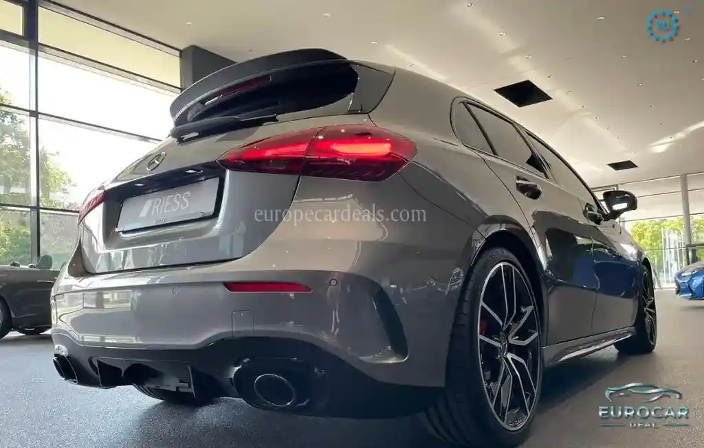 Mercedes-Benz A 35 AMG