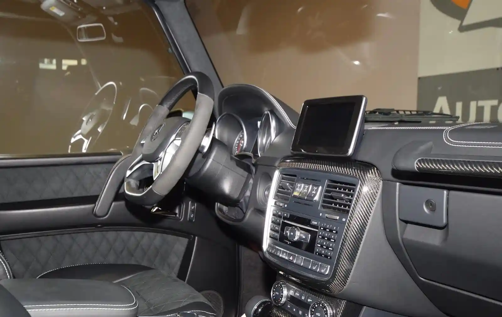 Mercedes-Benz G 500
