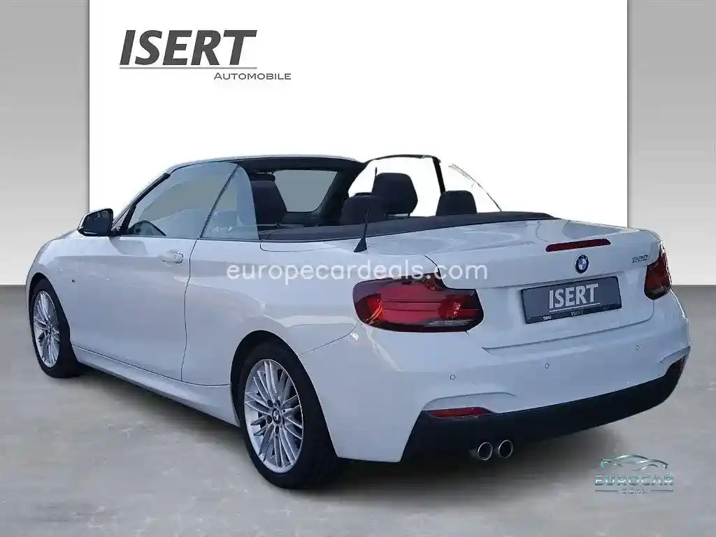 BMW 220