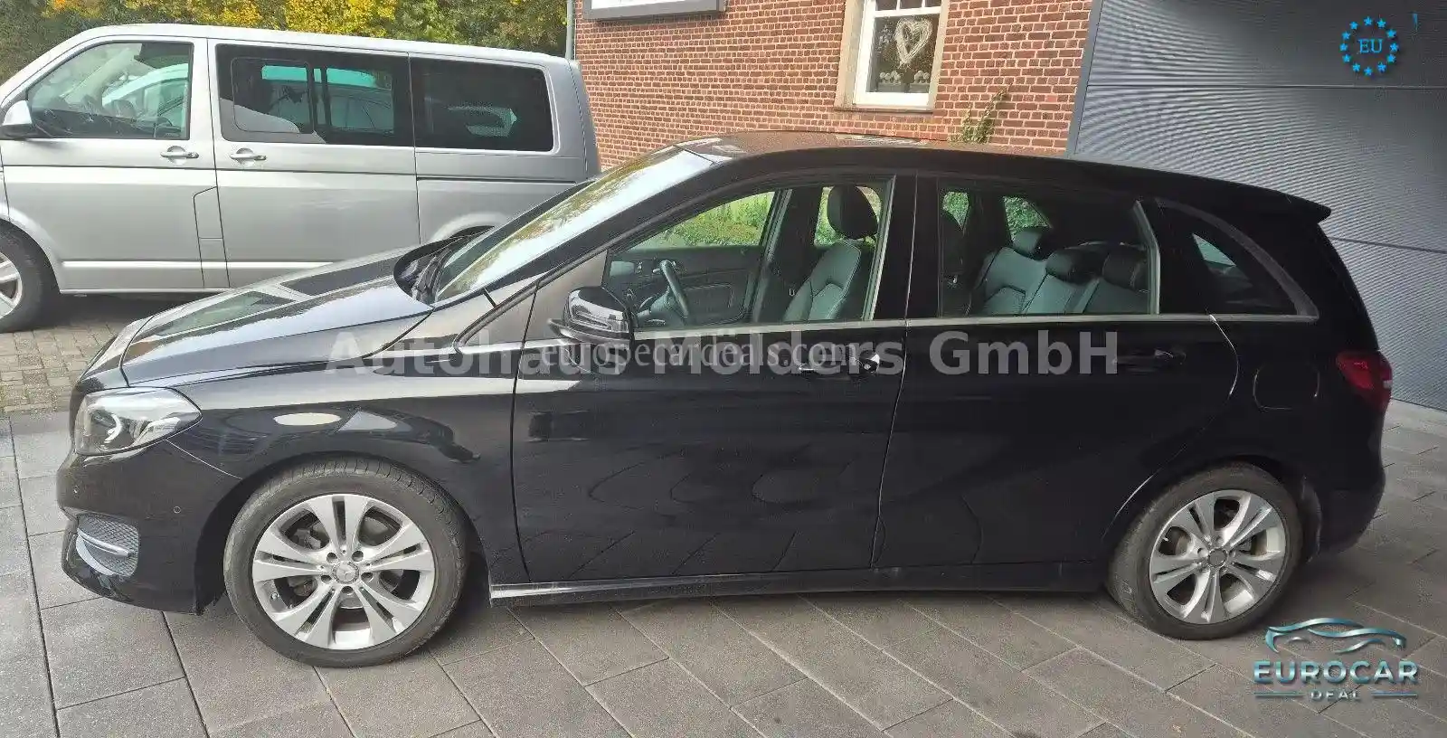Mercedes-Benz B 180