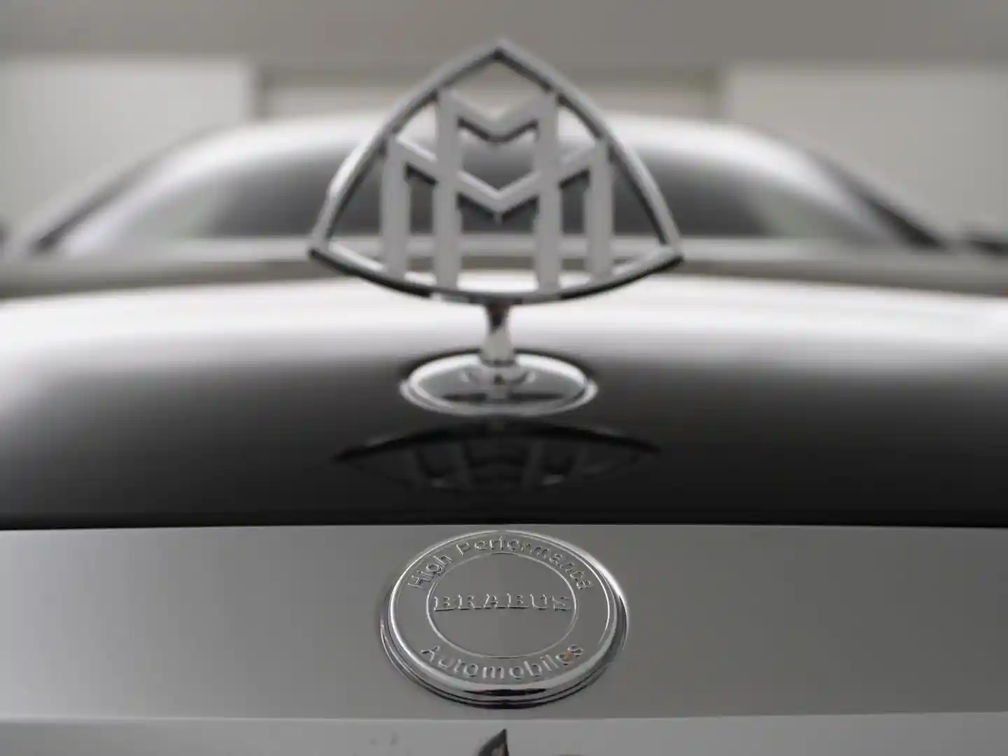 Mercedes-Benz S 600